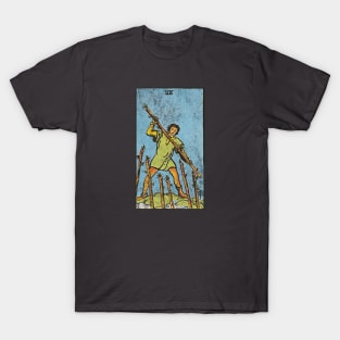 Seven of wands tarot card (distressed) T-Shirt